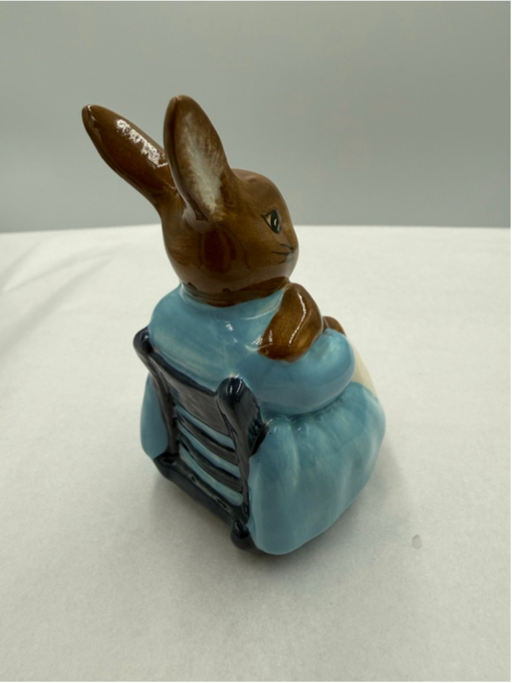 Beswick Mrs. Rabbit and Bunnies Figurine | Beatrix Potter | Schmid - Picture 7 of 12
